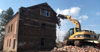 Демонтаж кирпичного дома Кстово, цена от 2904 руб.